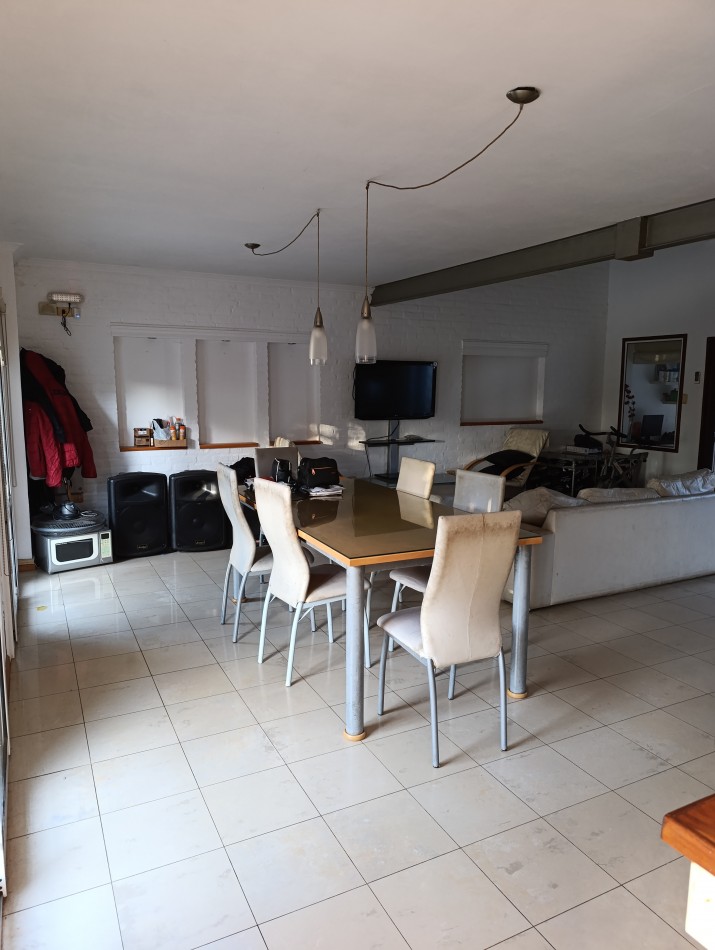 GRAN CASA EN PLANTA ALTA