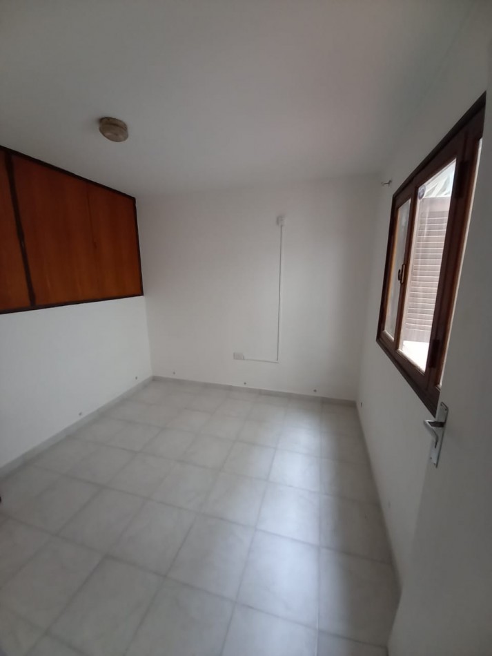 ALQUILER ZONA FACULTAD DE ABOGACIA
