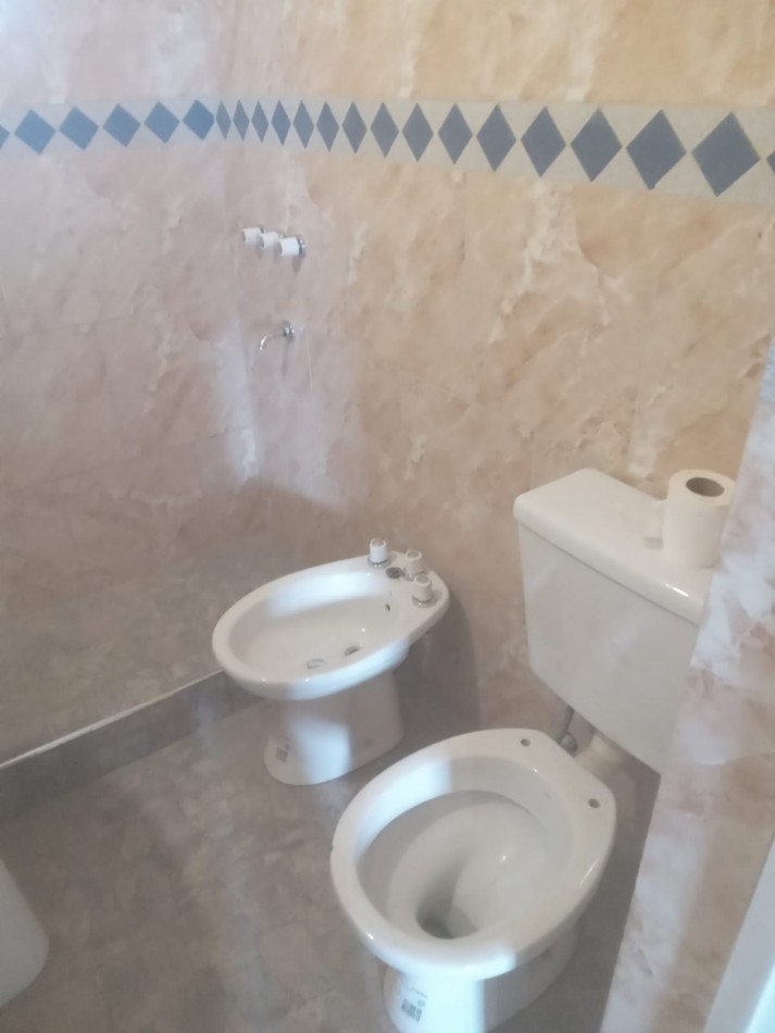 CASA A ESTRENAR BARRIO CONQUISTADORES SAUCE VIEJO