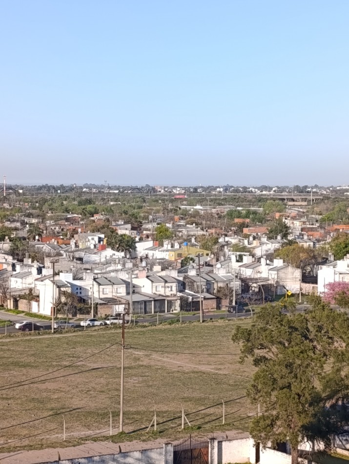 DEPARTAMENTO DE 3 DORM CON COCHERA