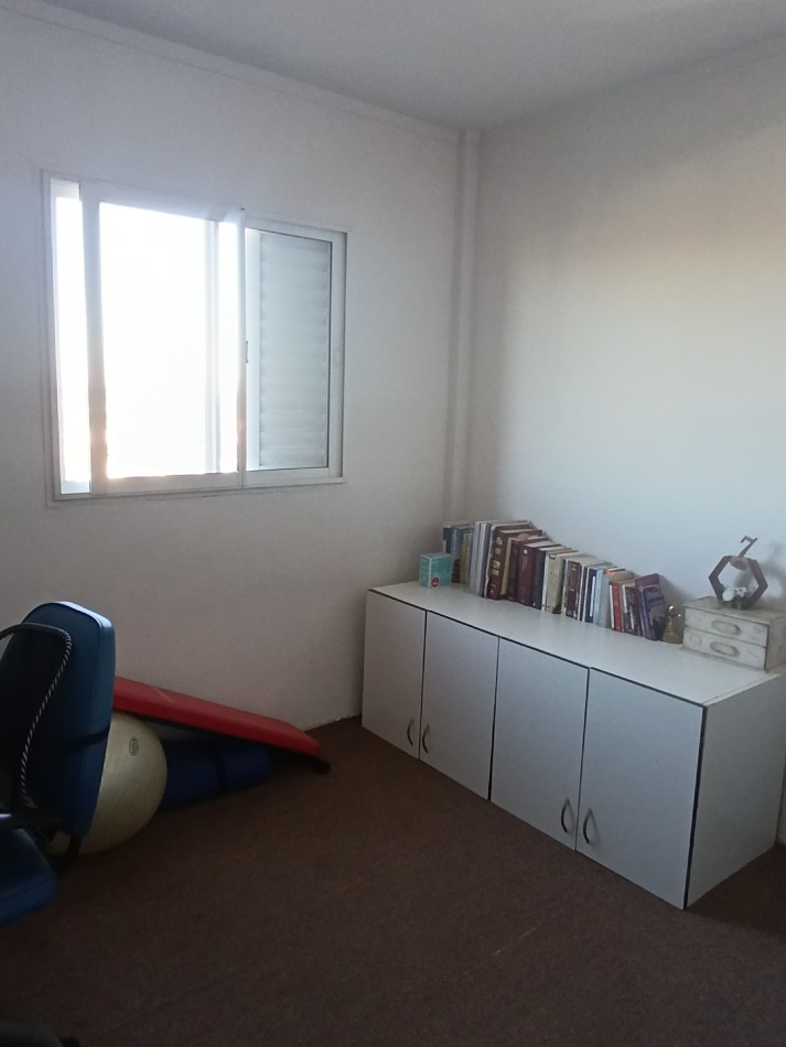 DEPARTAMENTO DE 3 DORM CON COCHERA