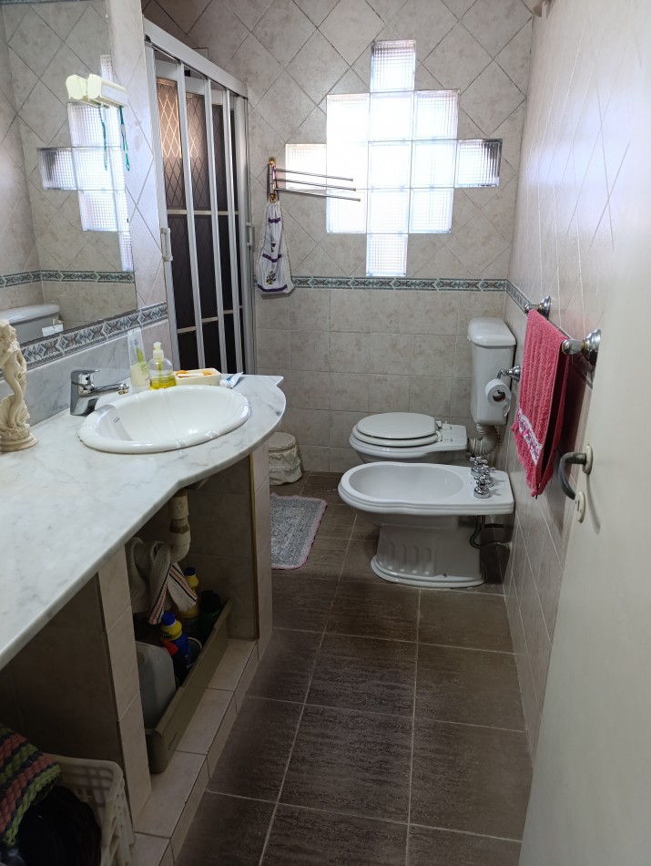 CASA + LOCAL + GALPON, OPORTUNIDAD!!!!