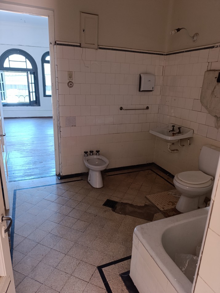 CASA DE ESTILO IDEAL CLINICAS/OFICINAS/DESARROLLOS