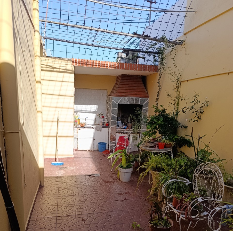 CASA CON GRAN POTENCIAL