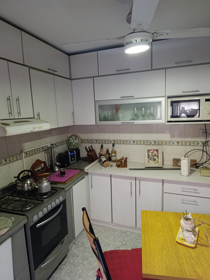 CASA EN CALLE FRANCIA AL 1900