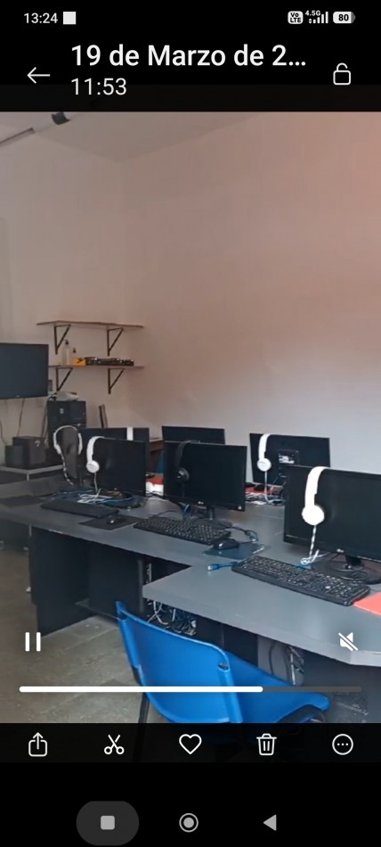 EXCELENTE ESQUINA COMERCIAL