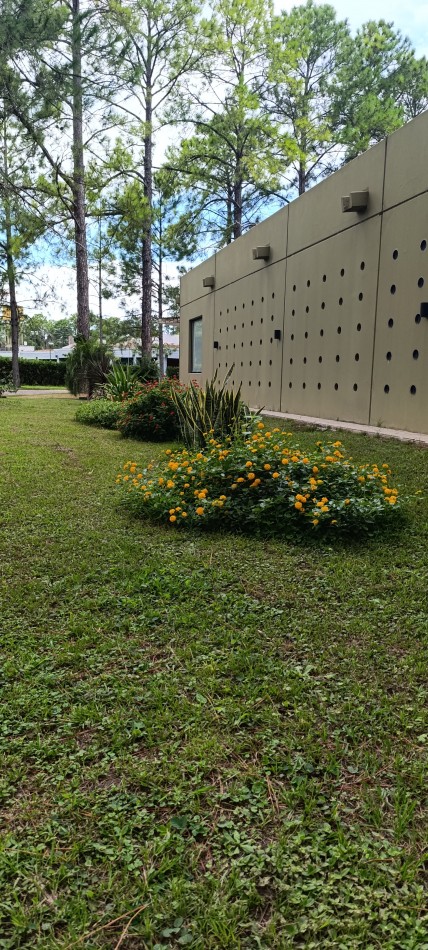 COUNTRY EL PINAR CASA DE CATEGORIA