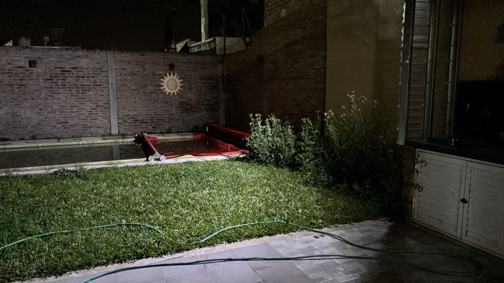 CASA CON GRAN TERRENO BARRIO M.SELVA