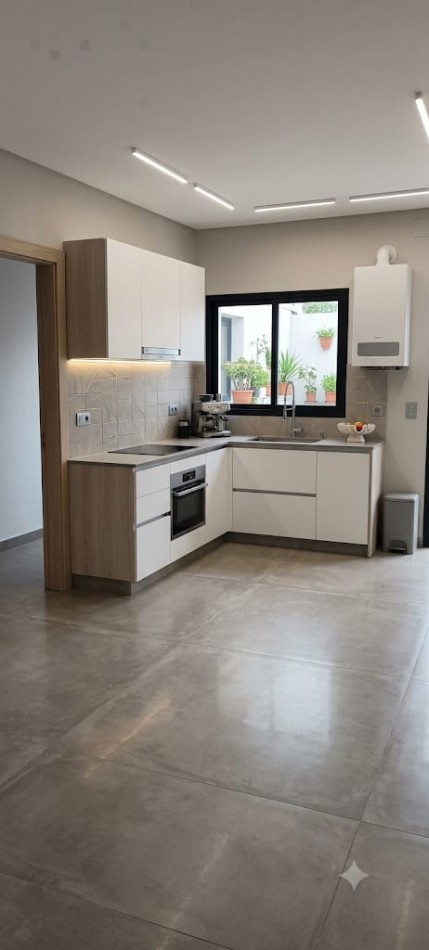 GALPON + VIVIENDA SOBRE AV. FREYRE
