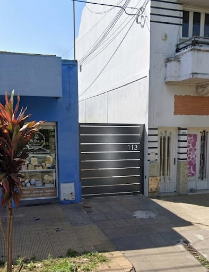 GALPON + VIVIENDA SOBRE AV. FREYRE