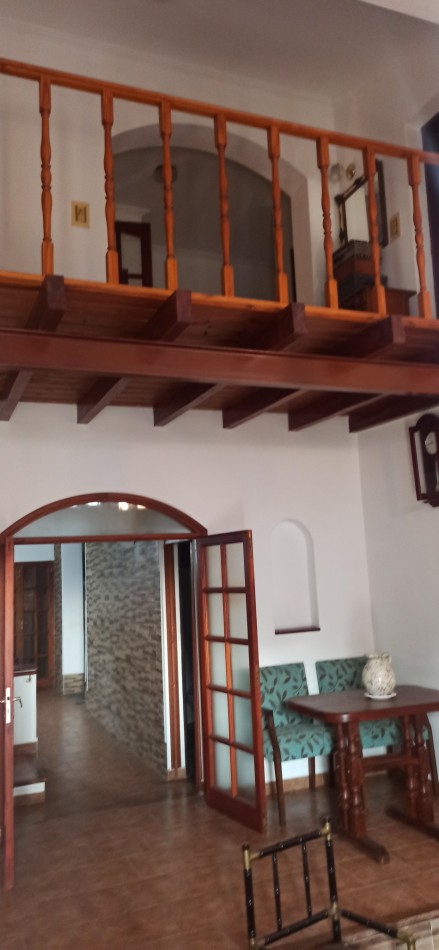 IMPORTANTE CASA DE ESTILO JAVIER DE LA ROSA 