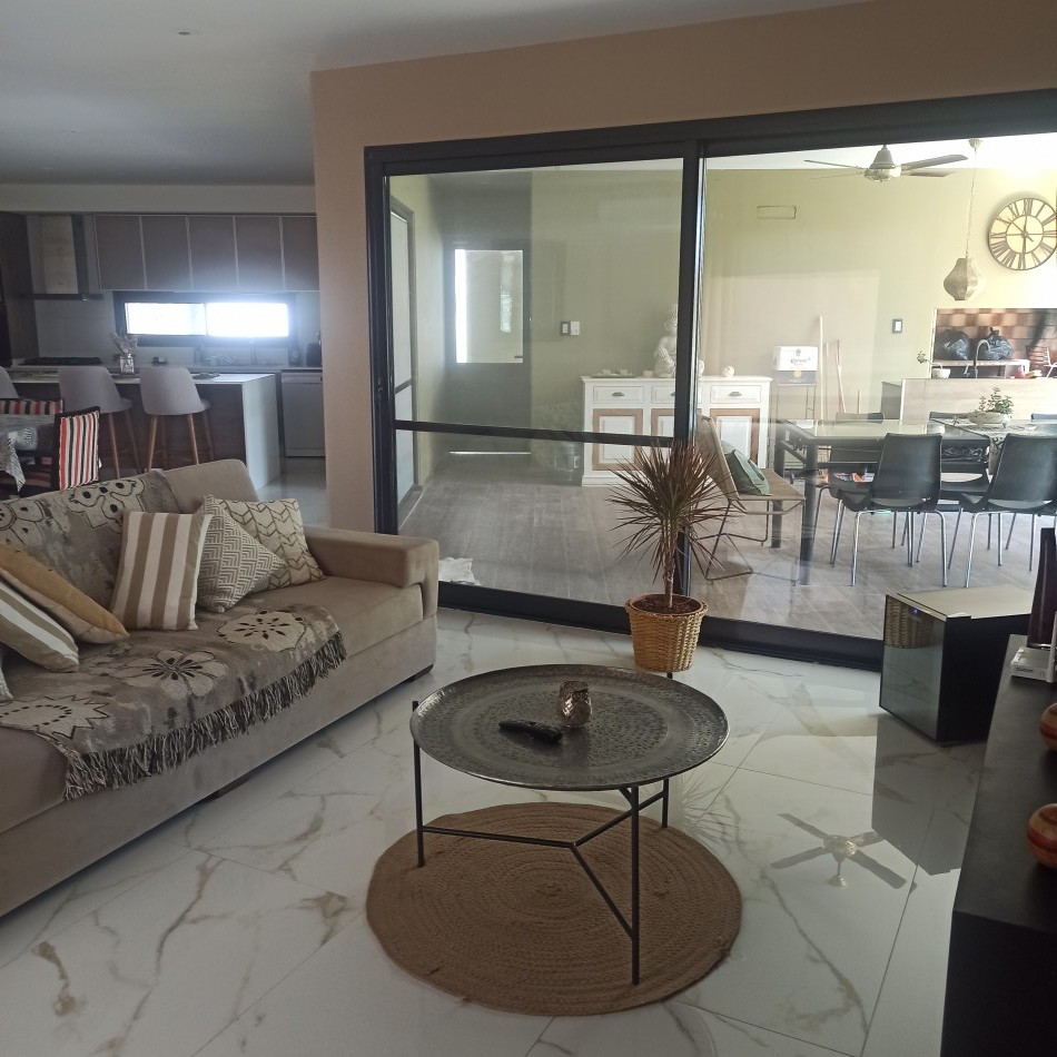 COUNTRY EL PINAR CASA DE CATEGORIA