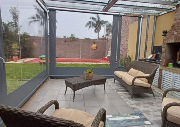 CASA CON GRAN TERRENO BARRIO M.SELVA
