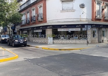 IMPORTANTE ESQUINA COMERCIAL